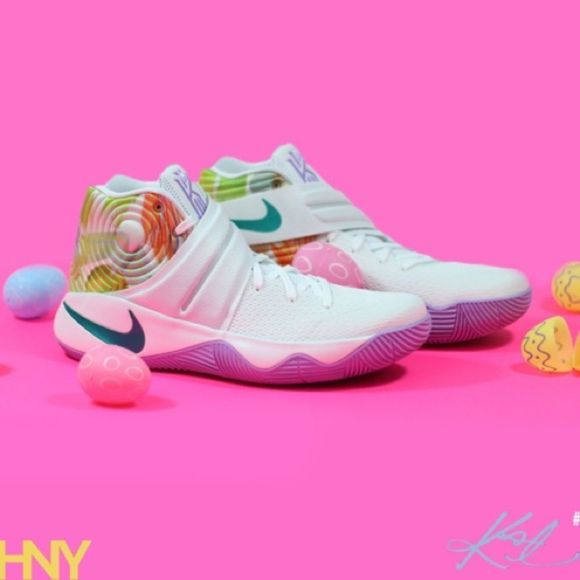 Nike Sneakers Rare Special Edition White Multicolored Women’s Size 7.5 - Picture 15 of 16